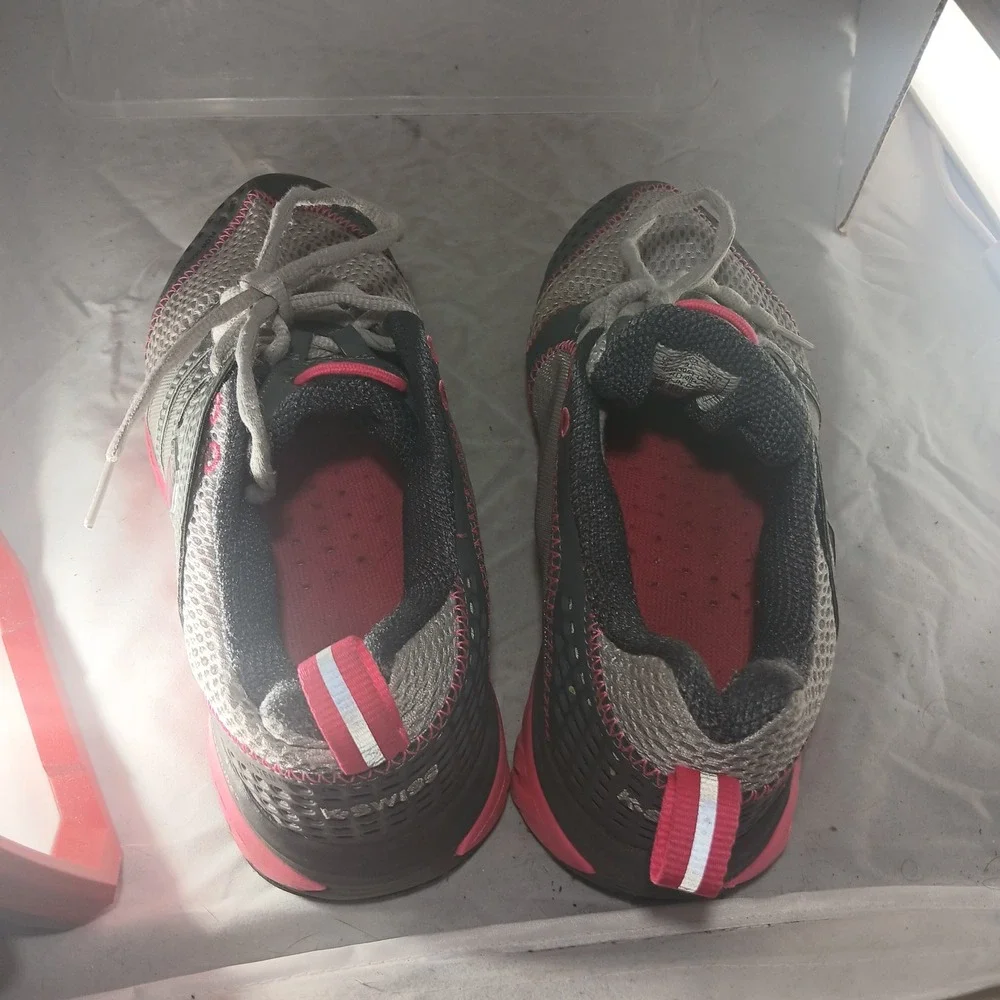 K Swiss Women Running Shoe Gray Pink Guideglide System Size 9.5 Athletic Sneaker